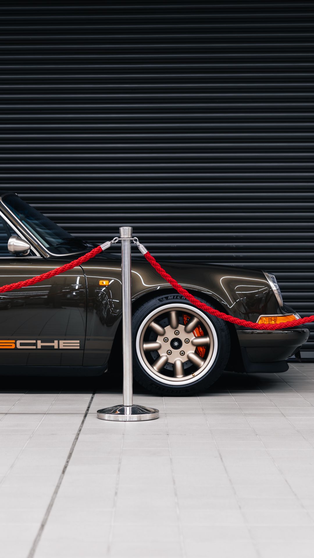 porsche-gallery-2 porsche-gallery-2